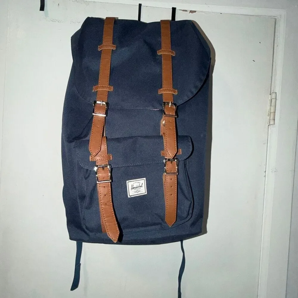HERSCHEL SUPPLY CO Navy Blue Little America Large Capacity Backpack